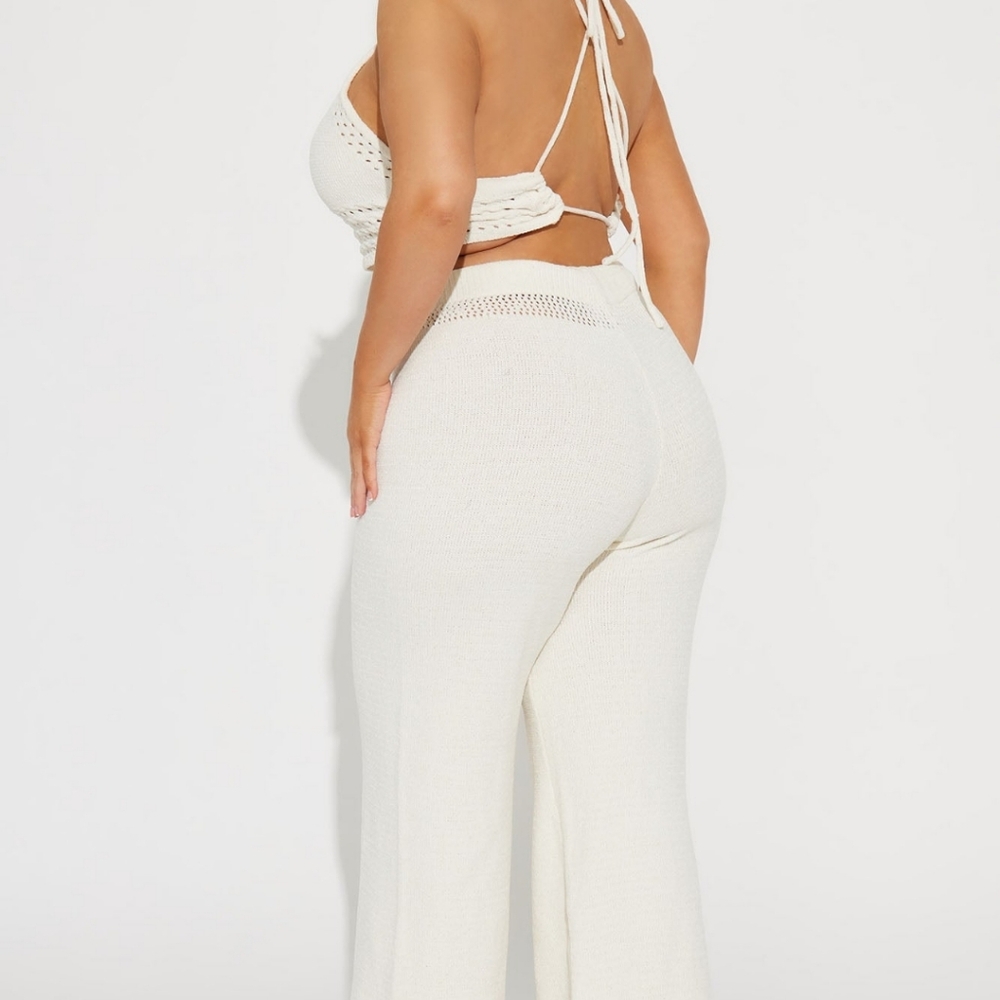 Fashion Nova 2 piece halter set- sweater material Size 2X